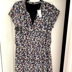 Casual dress with small print